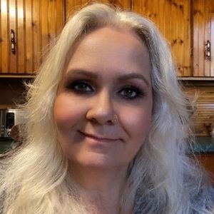 Meet your Posher, Lynn